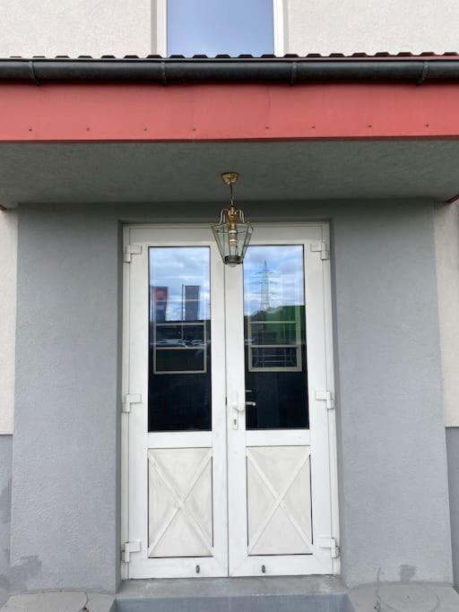 Apartament Herrenhaus Hoeniger Flughafen 11min/wienmitte 12min Wiedeń